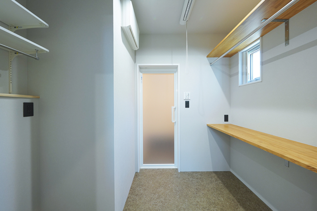 梅雨を快適に乗り切る!住まいの工夫と注文住宅の実例